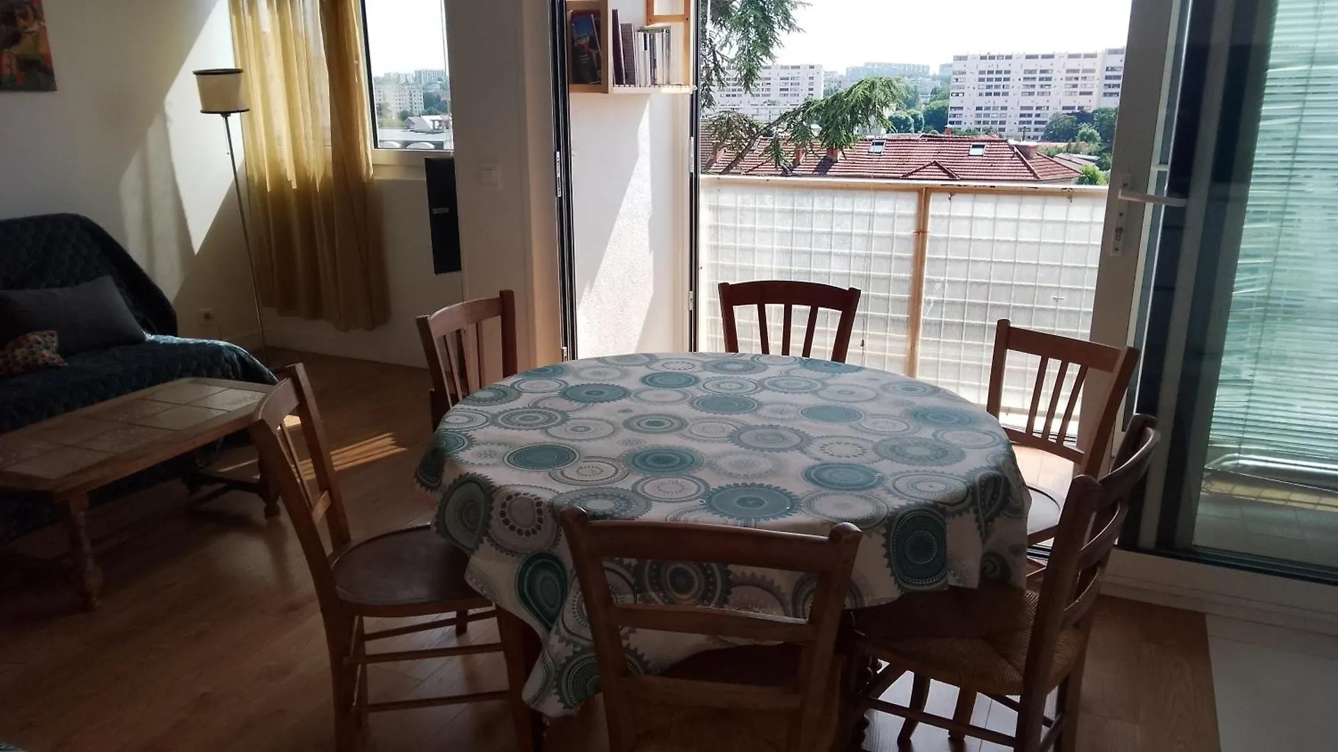 Appartement Antony 24 0*,  France